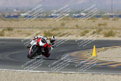 media/Apr-09-2023-SoCal Trackdays (Sun) [[333f347954]]/Turn 11 (10am)/